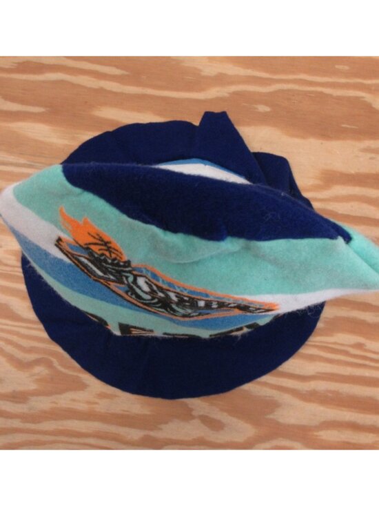 VGT New York Liberty Hat WNBA Fan Giveaway 90s Felt Jester Promo Novelty main image 4